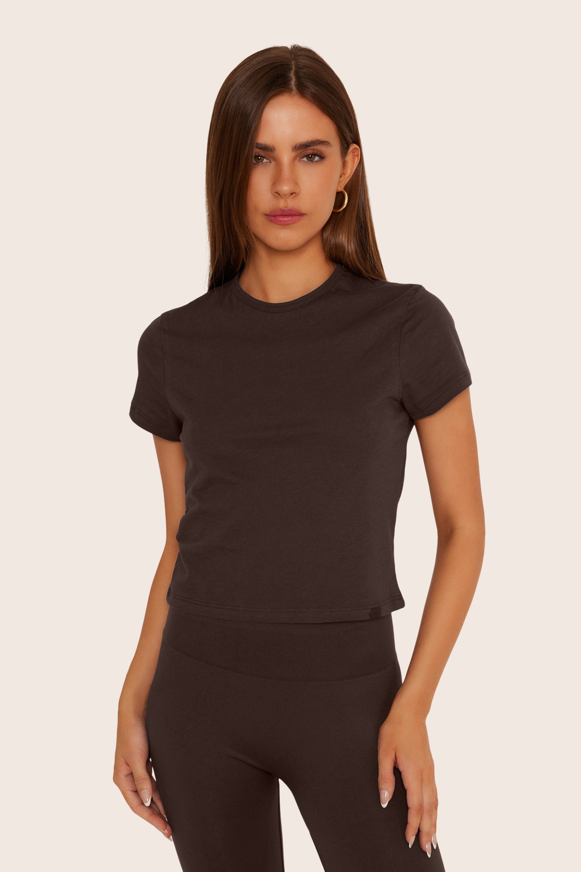 Klassisches Baumwoll-Tages-T-Shirt – Espresso